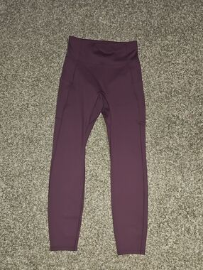 Beyond Yoga Nwots Sz Small,Cabernet!! Beautiful And has Pockets. 25" Inseam